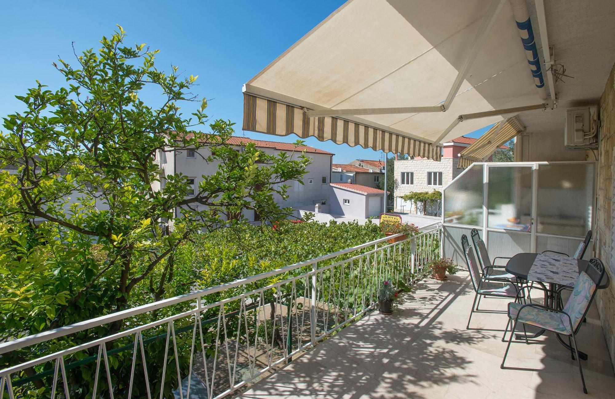 Vesna * Makarska